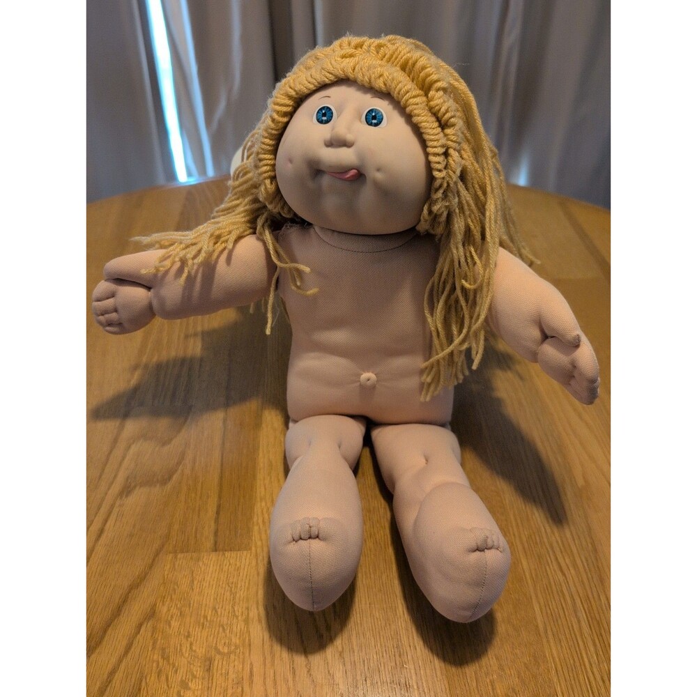 Vtg Cabbage Patch Doll Sign Xavier Roberts ‘86 Blonde Hair Blue Eyes Tongue Out